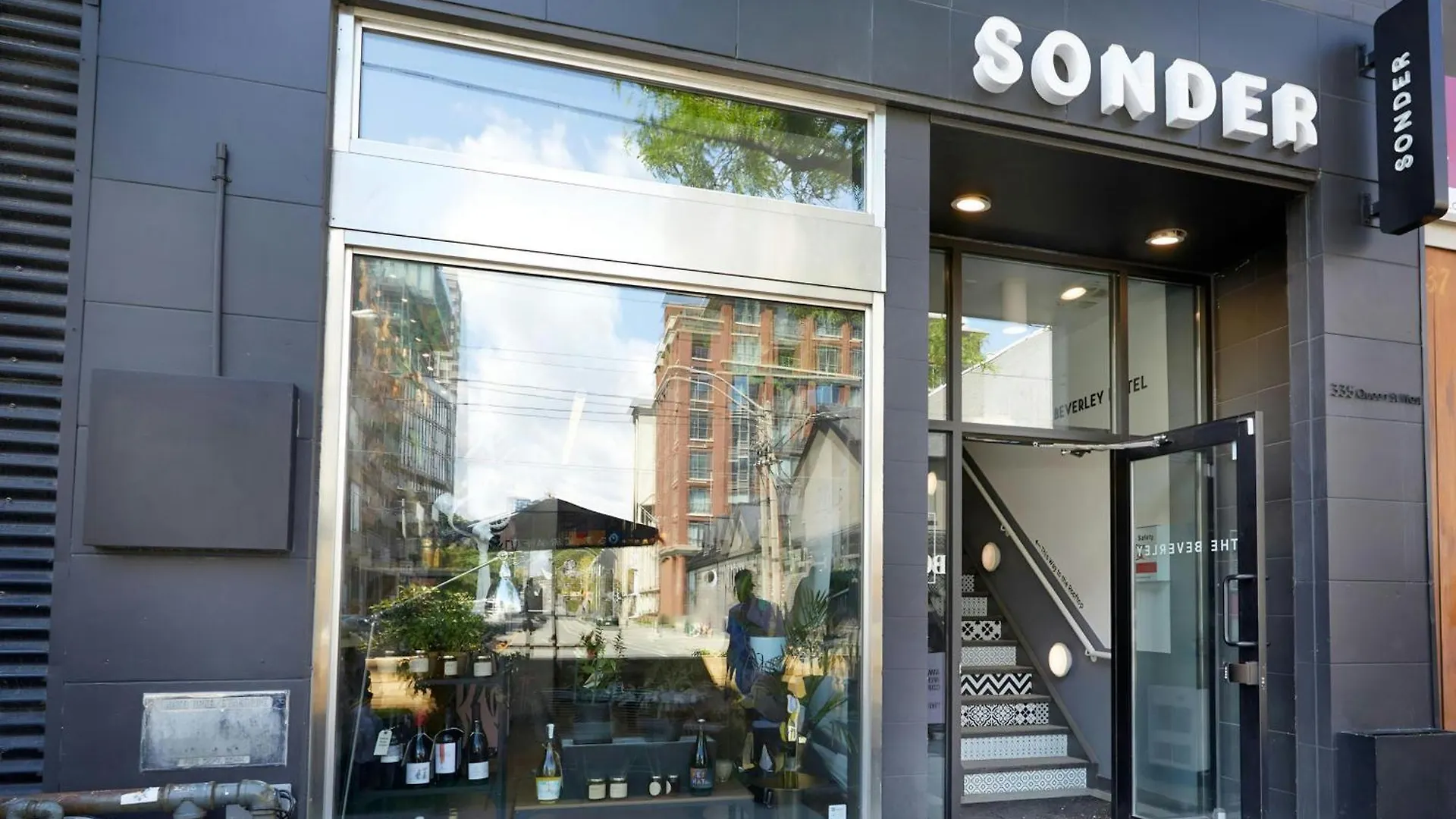 The Beverley Hotel Queen West, Sonder By Marriott Bonvoy Toronto 3*,  Canadá